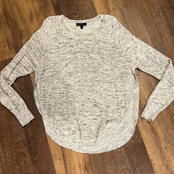 Lane Bryant scoop hem sweater womens size 18/20 gray button‎ detail lightweight - Picture 1 of 5